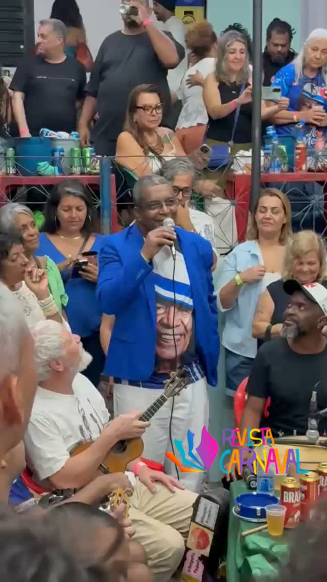 🔥 **UMA RODA DE SAMBA EM REVERÊNCIA À HISTÓRIA!**  O Terreiro de Mangueira recebeu mais uma emocionante roda de samba, d